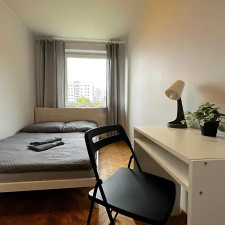 Funky - 5 Minutes To Molo & Seaside Homestay