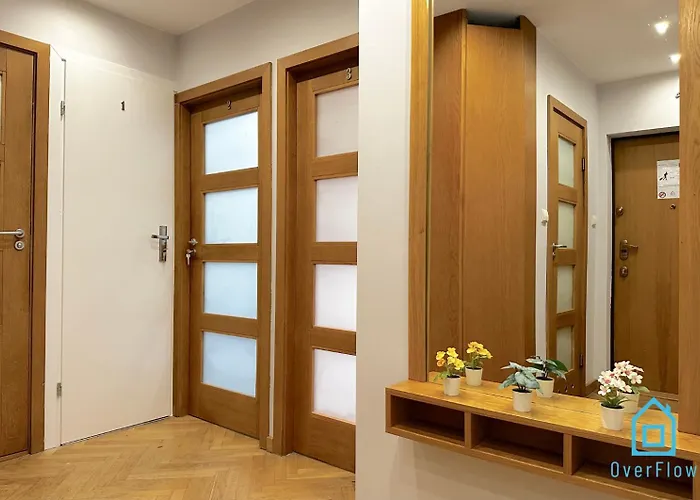 Funky - 5 Minutes To Molo & Seaside